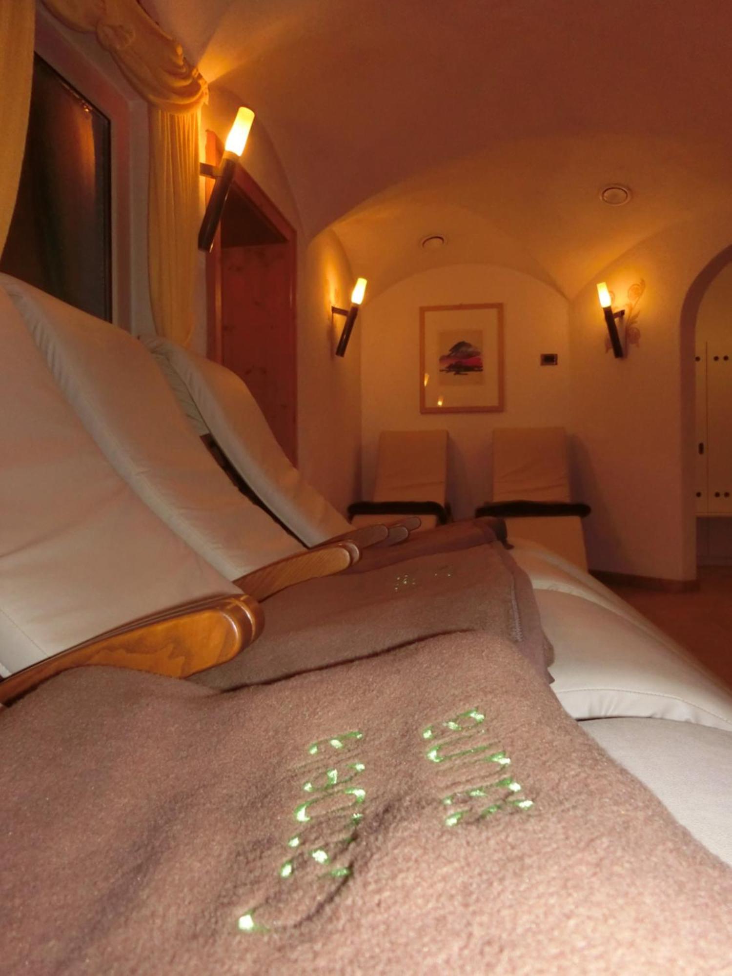 Aparthotel Garni Criss Kolfuschg Exterior foto