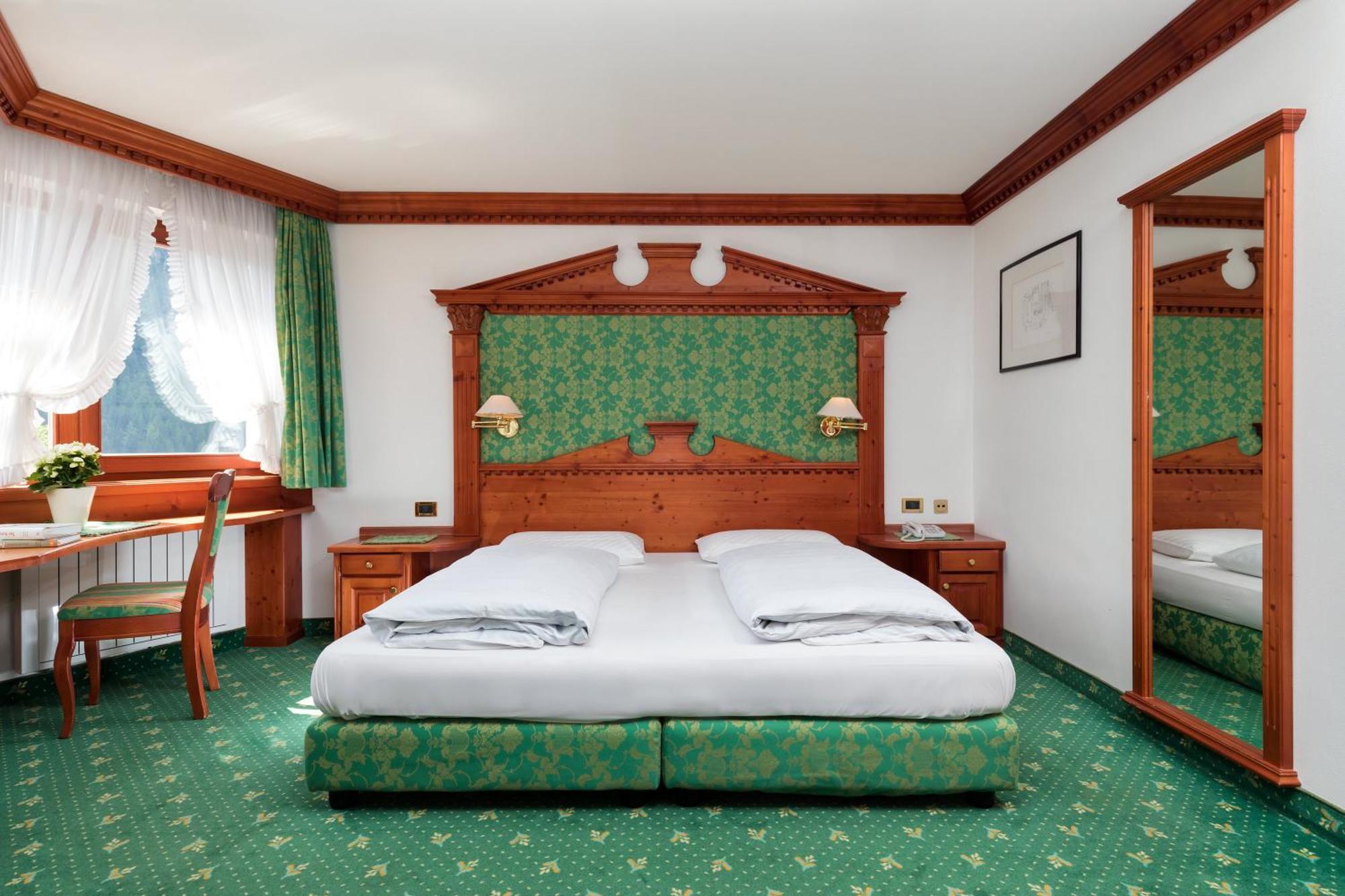 Aparthotel Garni Criss Kolfuschg Exterior foto
